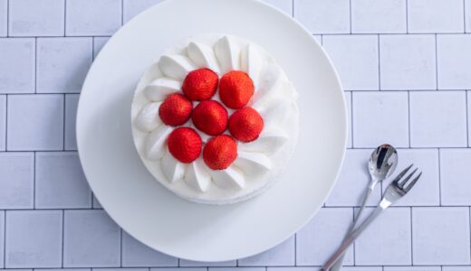 クリスマスにケーキを食べる方へ