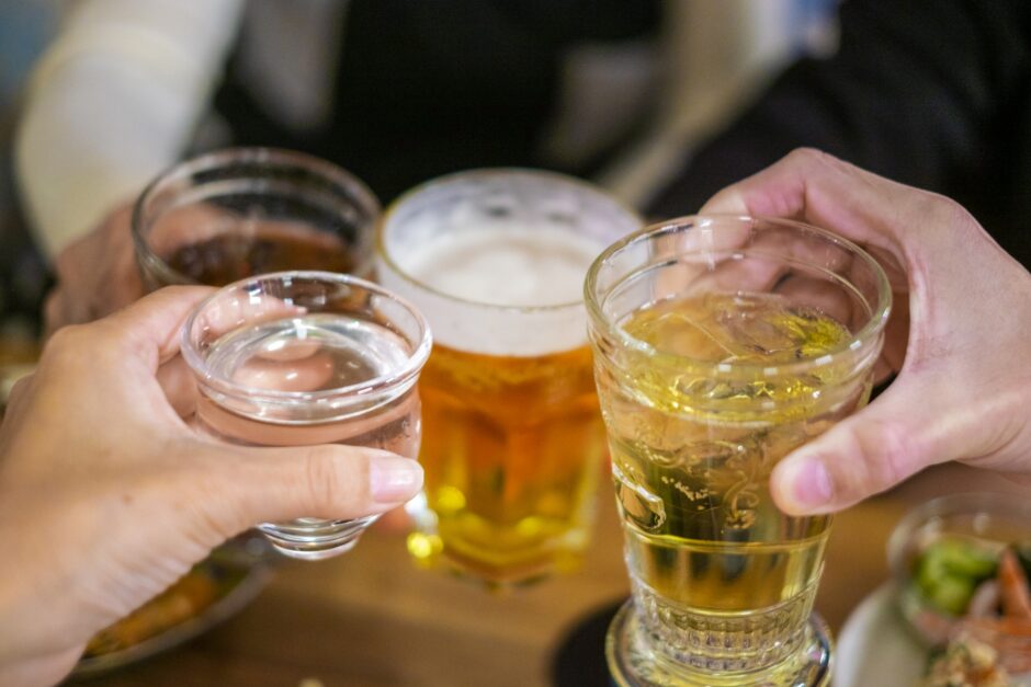 お酒を飲みながらでもダイエットできるのか？